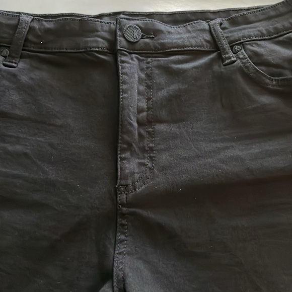 Kut From The Kloth Jane High Rise Short Size 18 - Picture 15 of 16